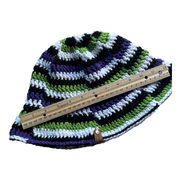NWOT Movie inspired bucket hat, handmade crochet - Picture 5 of 5